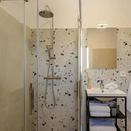 Villa Olive Grove *