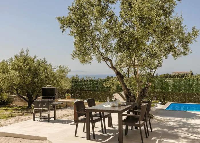 Villa Olive Grove *